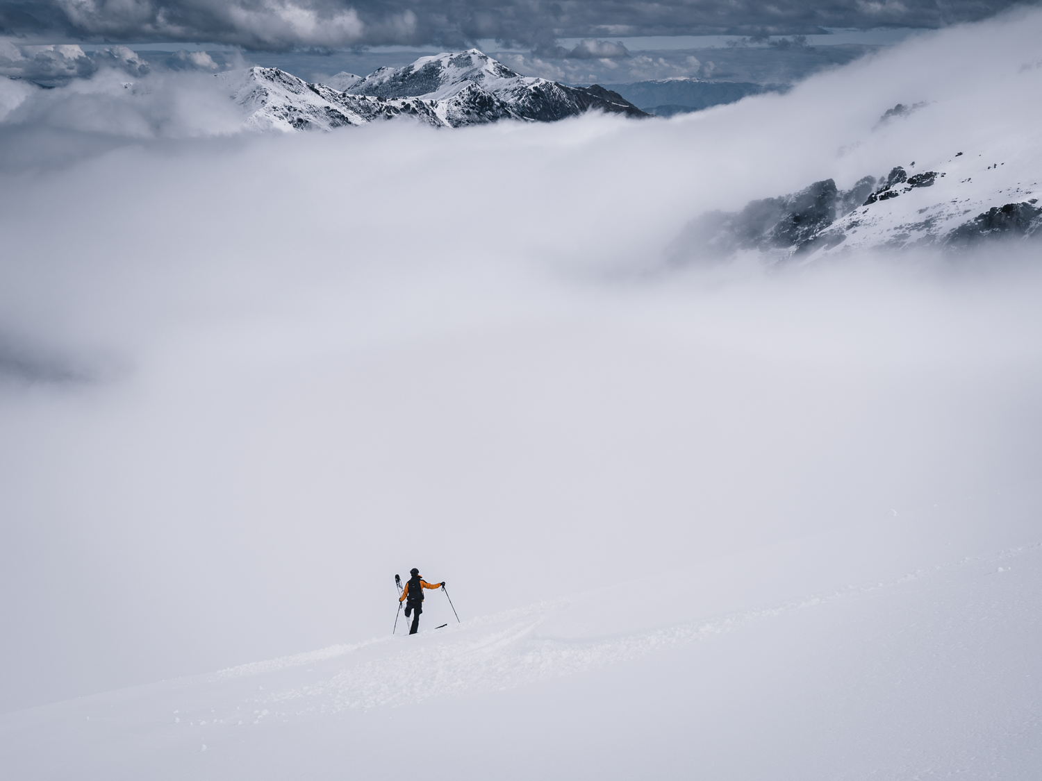 Framing questions to ask before taking an outdoor photo